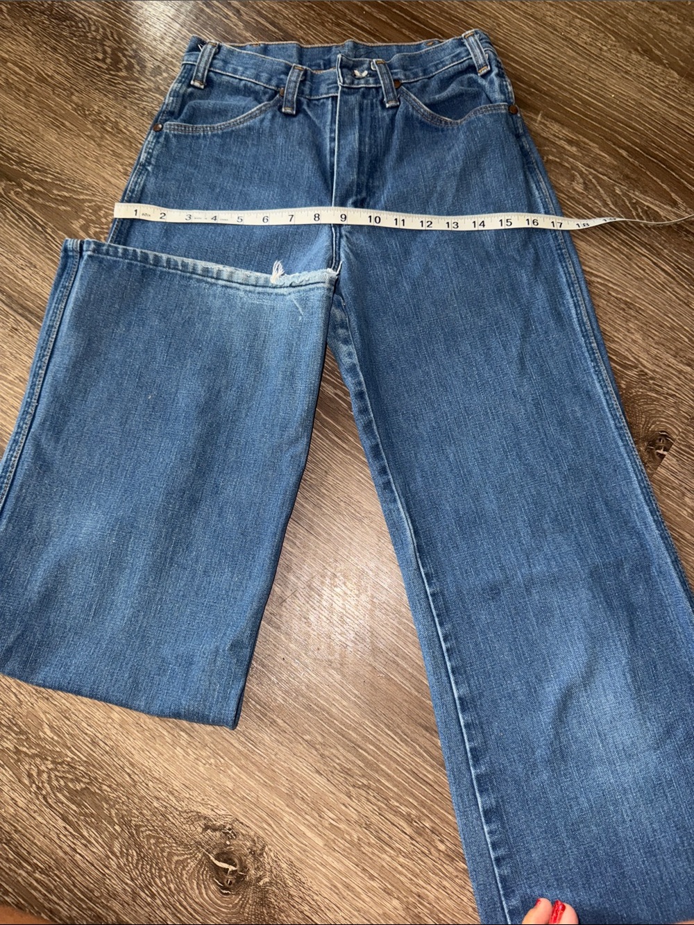 Vintage Wrangler Blue High-Rise Wide Leg Jeans - Picture 8 of 9